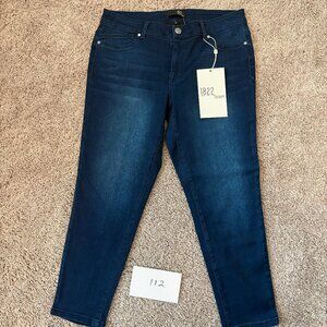 1822 Size 12 Skinny Blue Jeans NWT